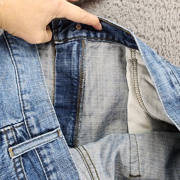 Levis Jeans Mens 40x30 Blue 559 Relaxed Fit Straight Leg 100% Cotton Denim - Picture 10 of 14